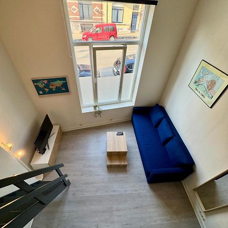 Studio Avec Chambre En Mezzanine ブリュッセル エクステリア 写真