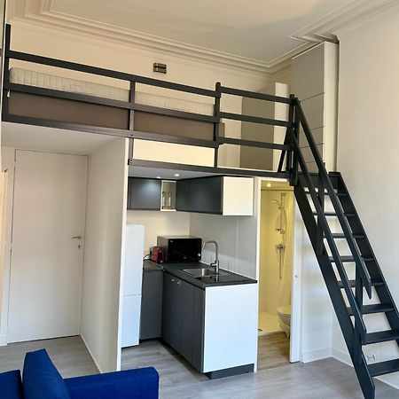 Studio Avec Chambre En Mezzanine ブリュッセル エクステリア 写真